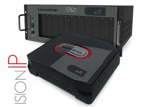 Centrais telefônicas Leucotron ISION IP, modelo de rack e modelo compacto